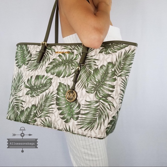 Michael Kors Large Jet set Carryall Tote Palm Bag - Picture 2 of 8